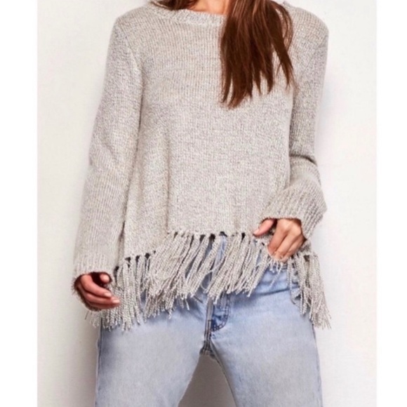 NWOT BB Dakota Jeraldine Fringe Heathered Sweater - Picture 3 of 10